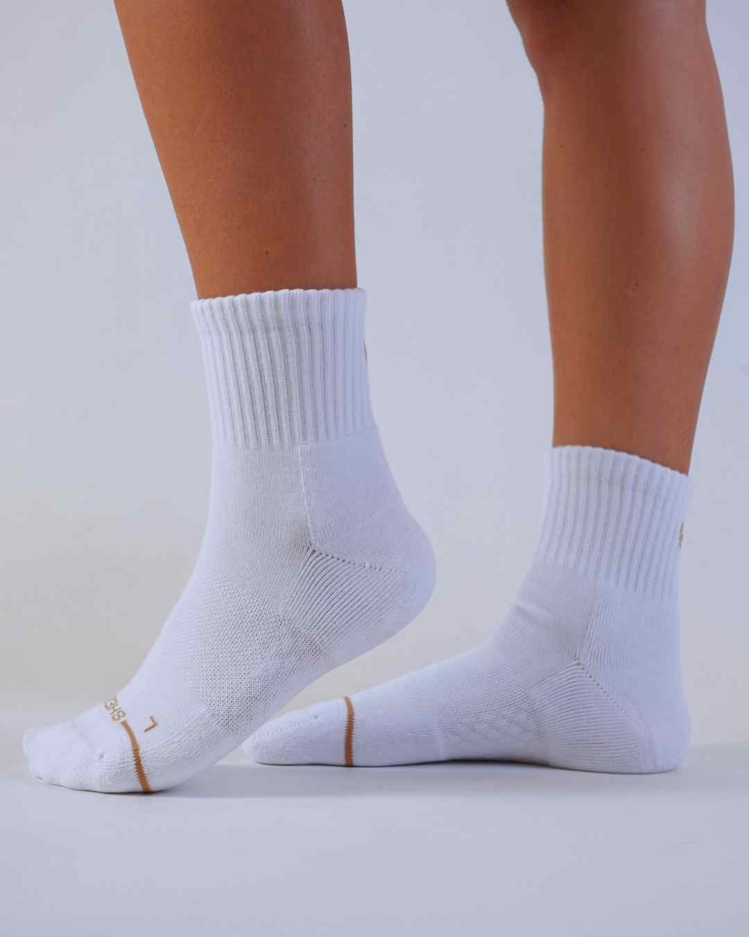 White Shezza unpadded quarter socks